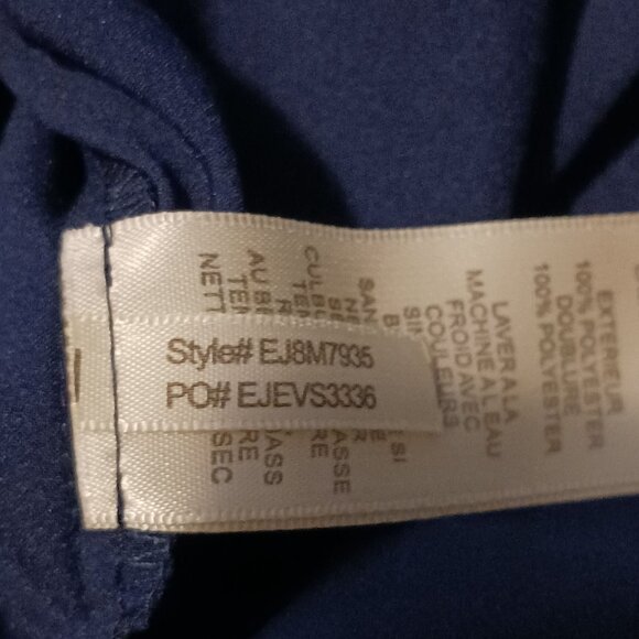 Eliza J Floral Print Bell Sleeve Dress in Navy Blue & Pink, Size‎ 8, NWT - Picture 11 of 14